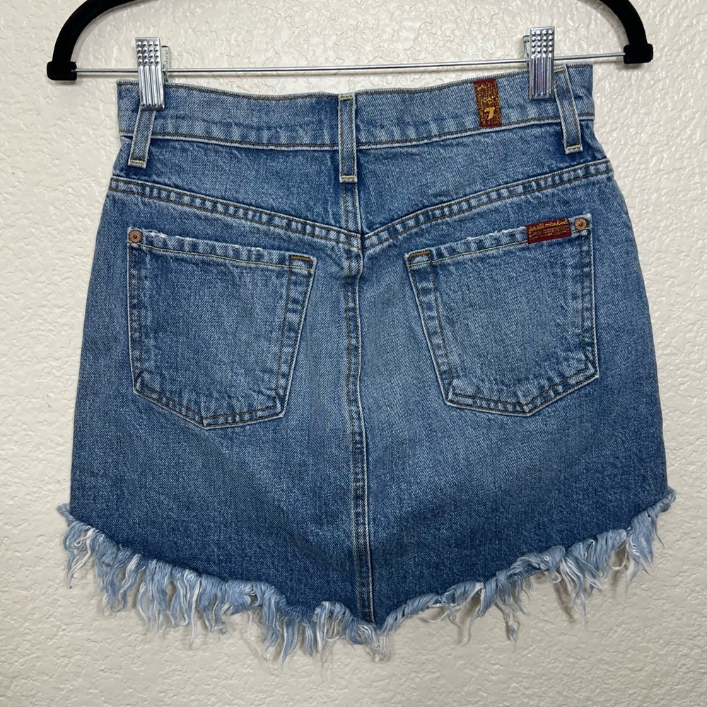 7 For All Mankind Distressed Raw Hem Frayed Denim Jean Mini Skirt Size 24 - Picture 3 of 14